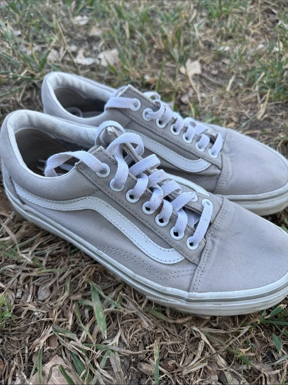 Vans sneakers